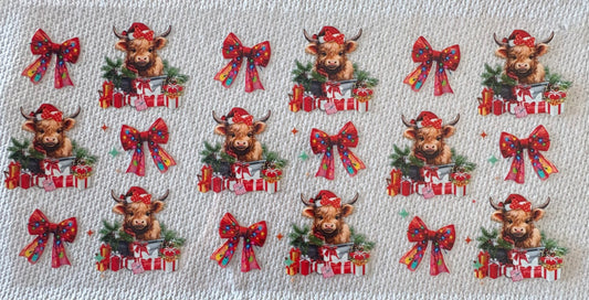 #1054 RED CHRISTMAS HIGHLAND COWS