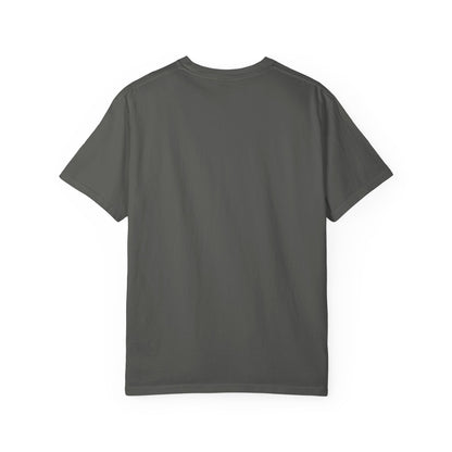 I AM That Mom Garment-Dyed T-Shirt | Perfect Gift for Mother's Day, Casual Wear, Mom Life, Parenting Humor, Everyday Comfort