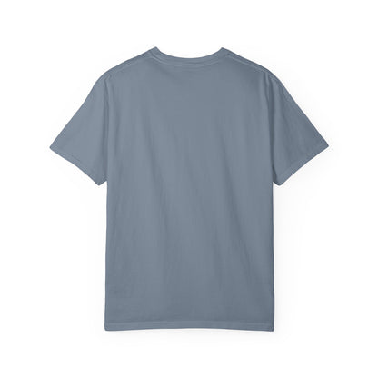 Yallternative Moms Club T-Shirt | Fun Unisex Tee for Moms | Perfect Gift | Casual Wear | Summer Vibes | Trendy Graphic Tee