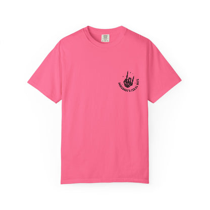 SOMEBODY'S FERAL WIFE T-Shirt | Trendy Graphic Tee | Unisex Gift for Her | Casual Wear | Summer Wardrobe Staple | Funny Gift Idea